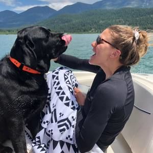 Meet your Posher, Olivia